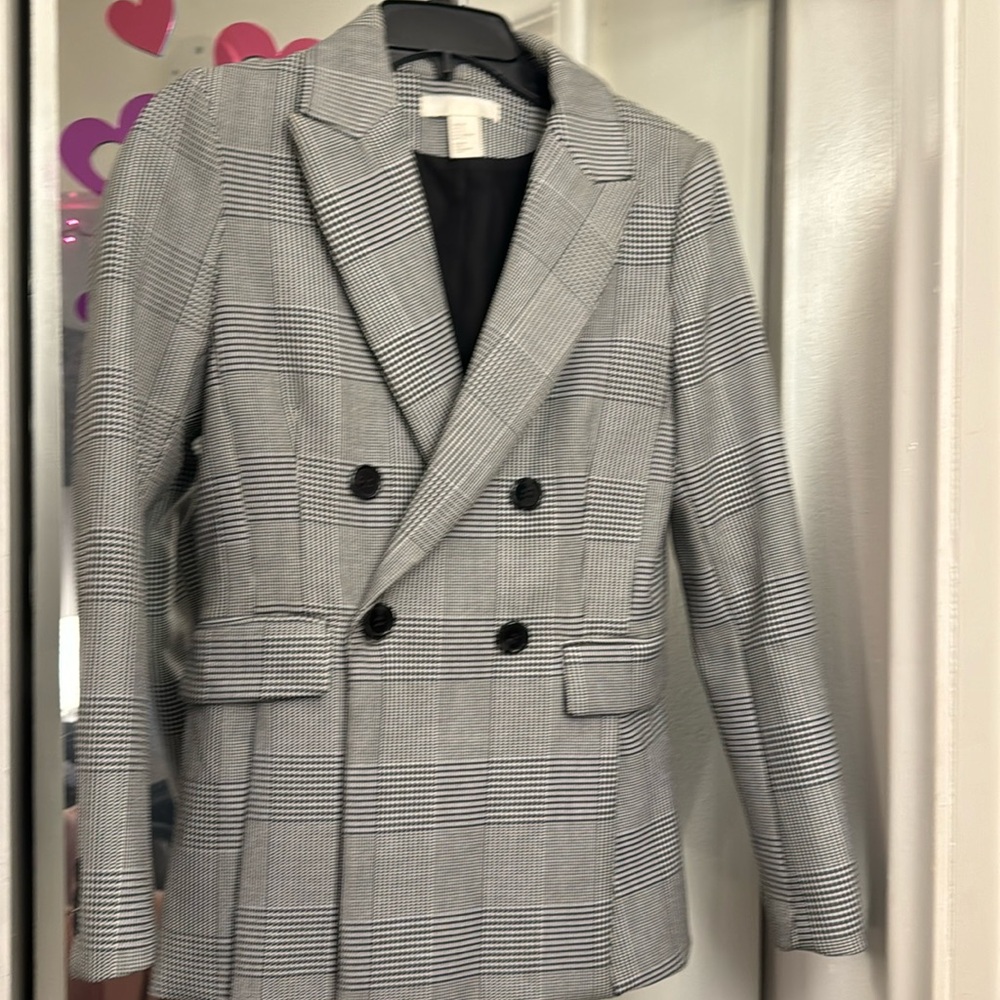 Black and white plaid boyfriend blazer